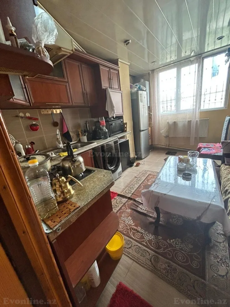 Satılır 2 otaqlı Mənzil Köhnə tikili 70 m² Xırdalan - şəkil 3