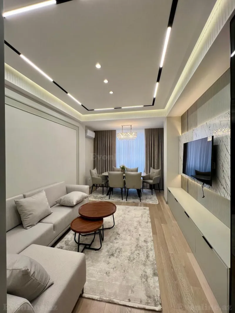 3 otaqlı Mənzil 112 m² Azadlıq prospekti m. Satılır