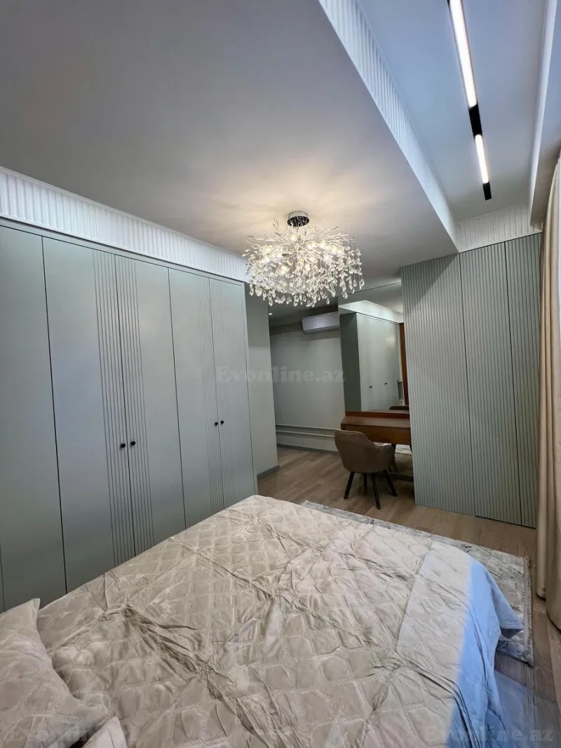 Satılır 3 otaqlı Mənzil Yeni tikili 112 m² Azadlıq prospekti m. - şəkil 3