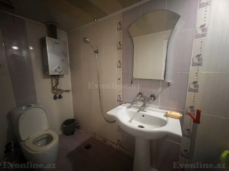 Kirayə verilir 2 otaqlı Mənzil Köhnə tikili 40 m² İnşaatçılar m. - şəkil 7
