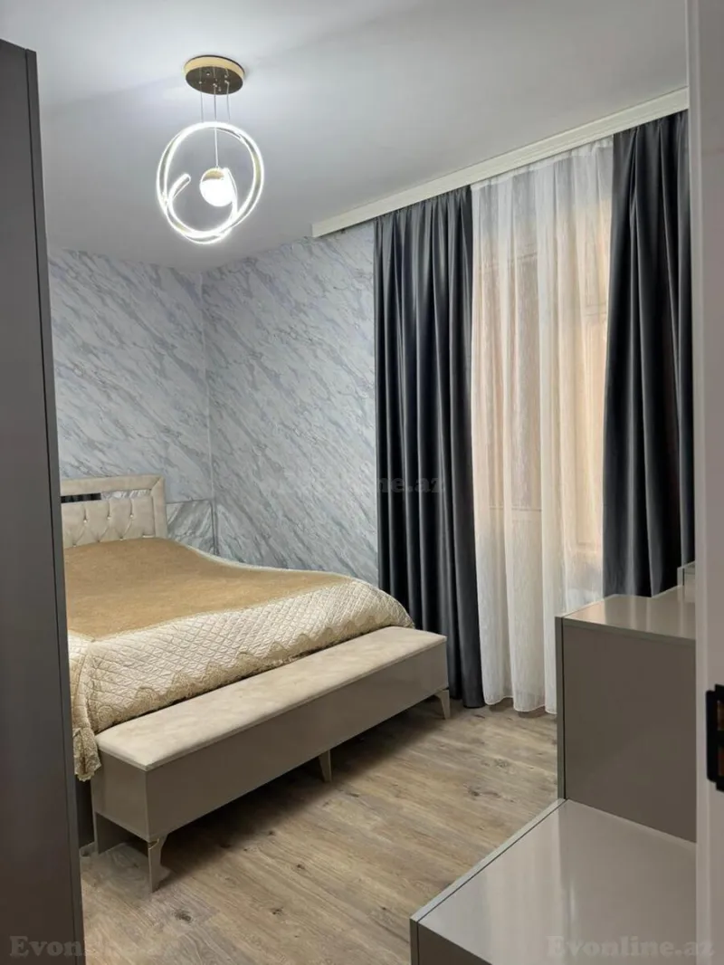 Satılır 2 otaqlı Mənzil Köhnə tikili 55 m² 8 Noyabr m. - şəkil 5