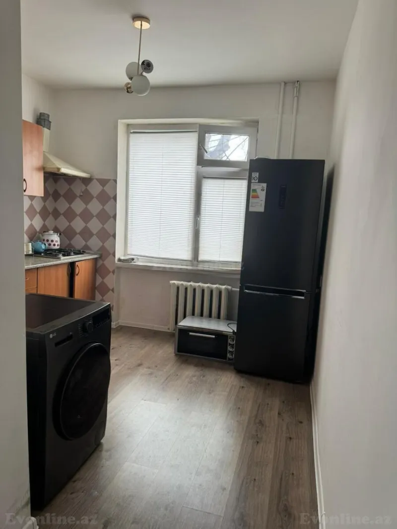 Satılır 2 otaqlı Mənzil Köhnə tikili 55 m² 8 Noyabr m. - şəkil 6