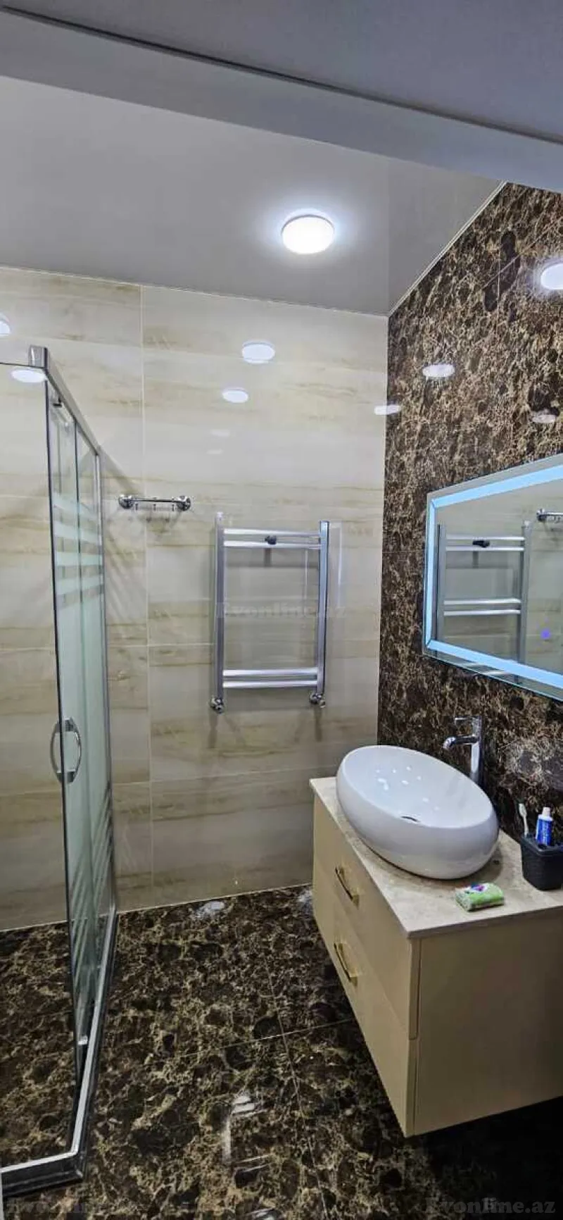 Kirayə verilir 2 otaqlı Mənzil Yeni tikili 80 m² Nəsimi r. - şəkil 10