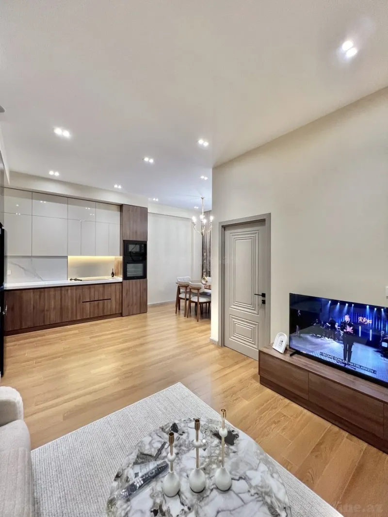 Satılır 2 otaqlı Mənzil Yeni tikili 65 m² Nərimanov r. - şəkil 3