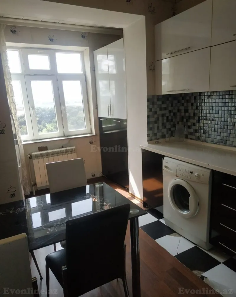 Satılır 3 otaqlı Mənzil Köhnə tikili 82 m² Binəqədi - şəkil 2