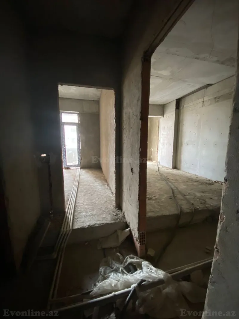 Satılır 2 otaqlı Mənzil Yeni tikili 70 m² Xətai r. - şəkil 3