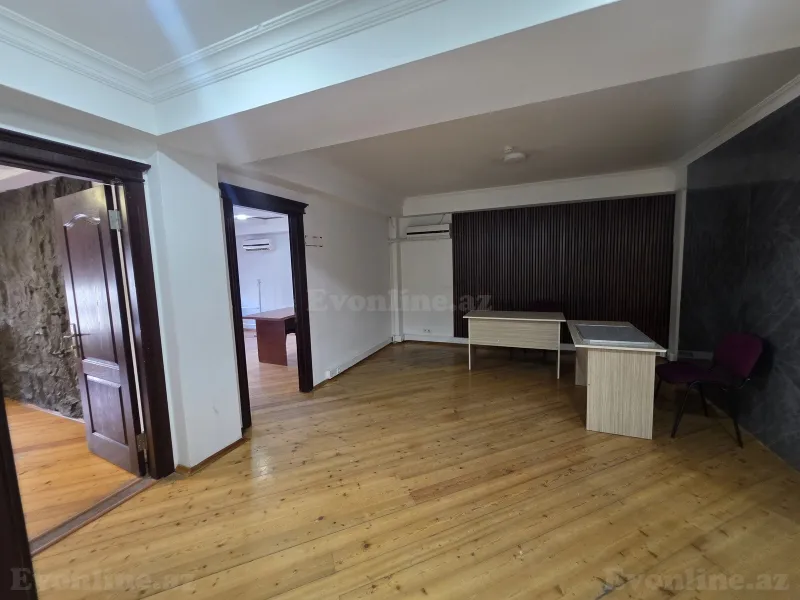 Kirayə verilir Ofis 70 m² Nəriman Nərimanov m. - şəkil 3