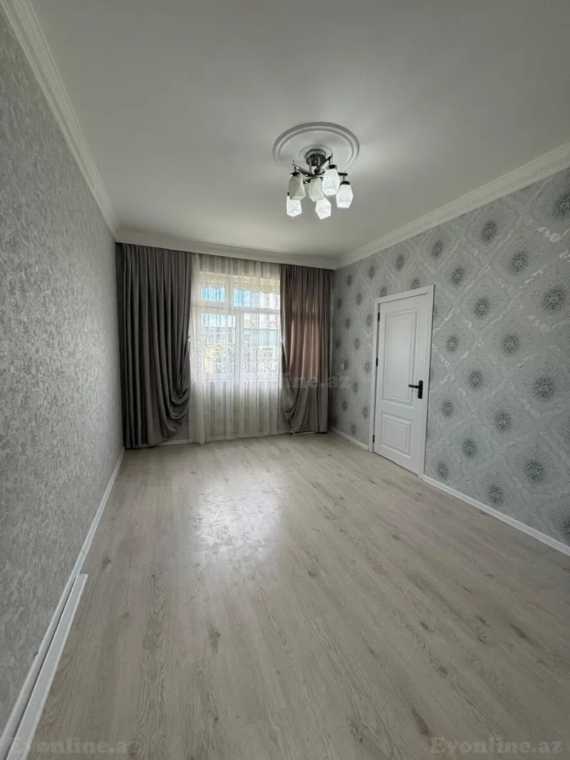 Satılır 1 otaqlı Mənzil Köhnə tikili 32 m² Memar Əcəmi m. - şəkil 3