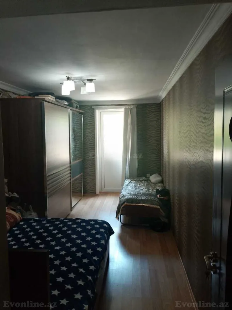 Satılır 2 otaqlı Mənzil Köhnə tikili 50 m² Elmlər Akademiyası m. - şəkil 3