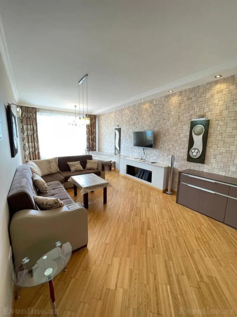 Kirayə verilir 2 otaqlı Mənzil Yeni tikili 95 m² Xətai r. - şəkil 9
