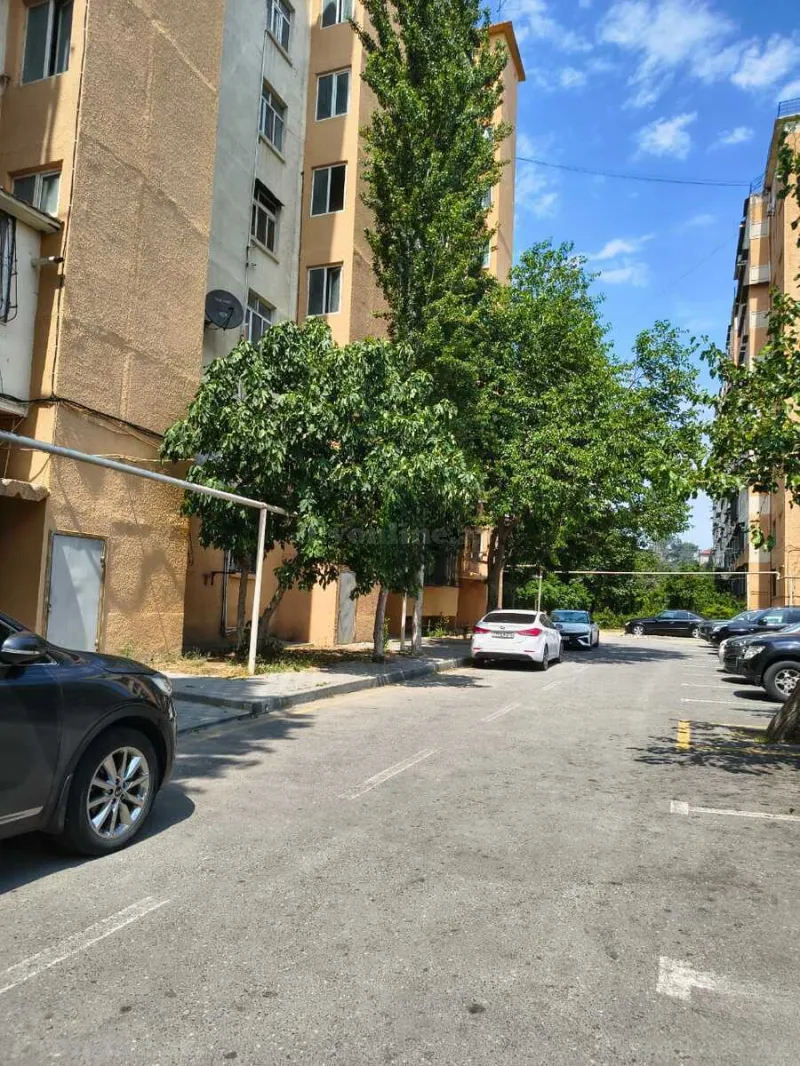 2 otaqlı Mənzil 65 m² Bakıxanov Satılır