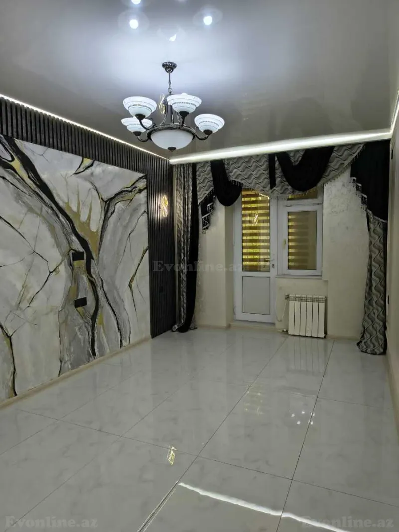 Satılır 2 otaqlı Mənzil Köhnə tikili 65 m² Bakıxanov - şəkil 2