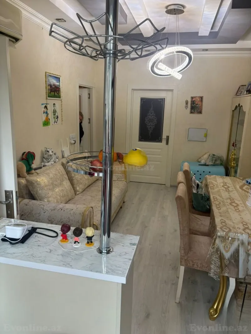 Satılır 2 otaqlı Mənzil Köhnə tikili 50 m² Memar Əcəmi m. - şəkil 3