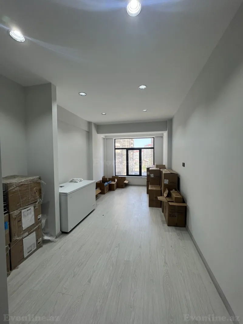 3 otaqlı Mənzil 100 m² Xətai r. Kirayə verilir