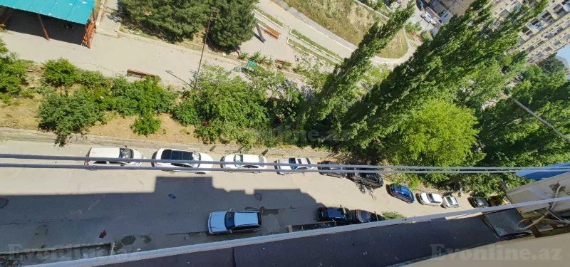 Satılır 4 otaqlı Mənzil Köhnə tikili 110 m² Günəşli - şəkil 3