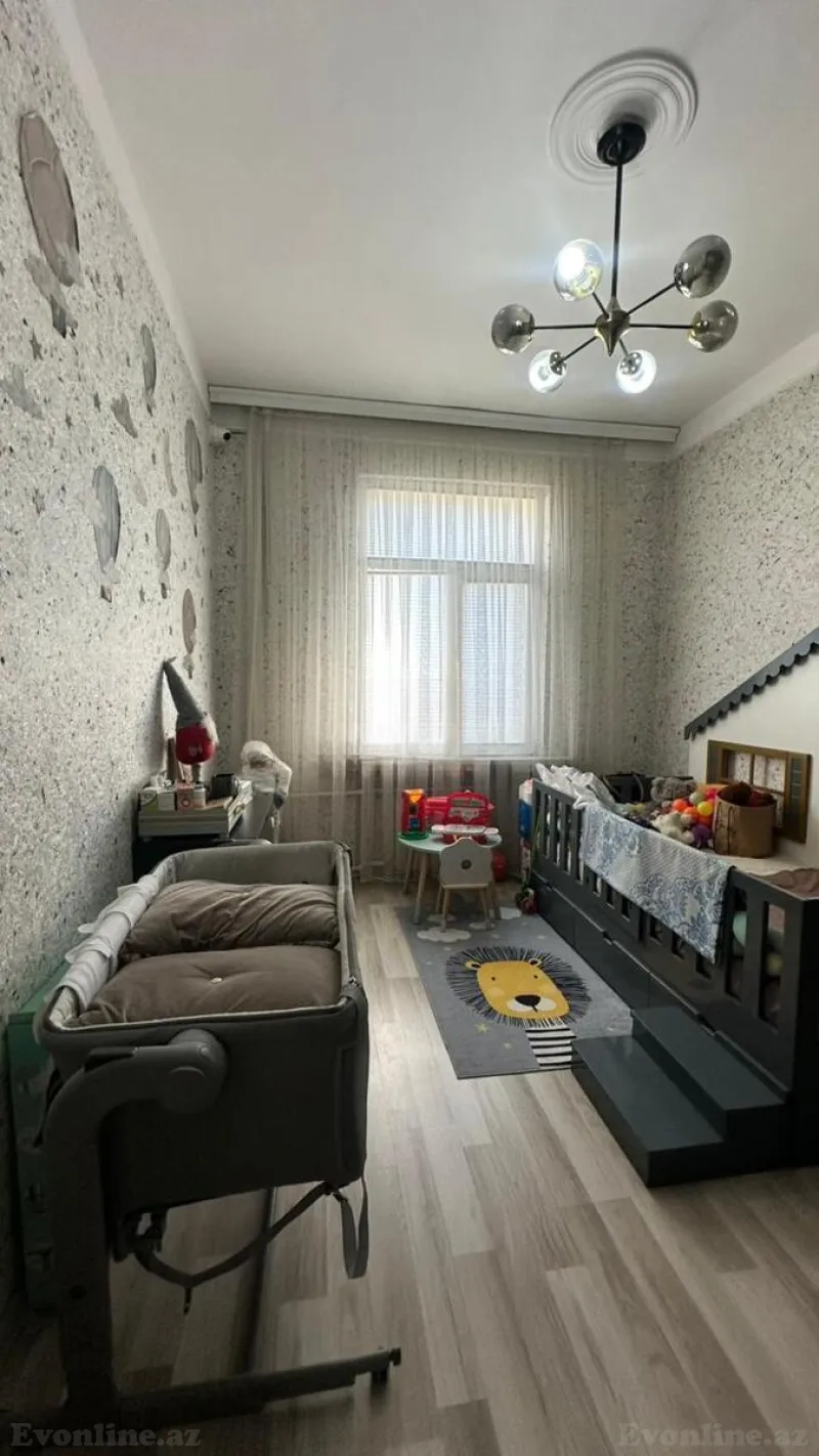 Satılır 3 otaqlı Mənzil Köhnə tikili 90 m² Qara Qarayev m. - şəkil 2