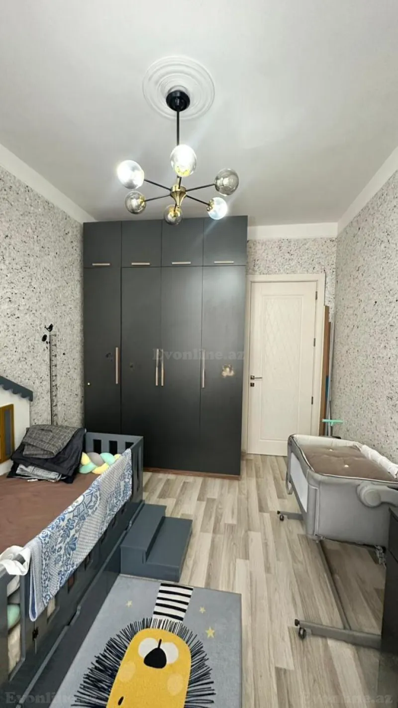 Satılır 3 otaqlı Mənzil Köhnə tikili 90 m² Qara Qarayev m. - şəkil 4