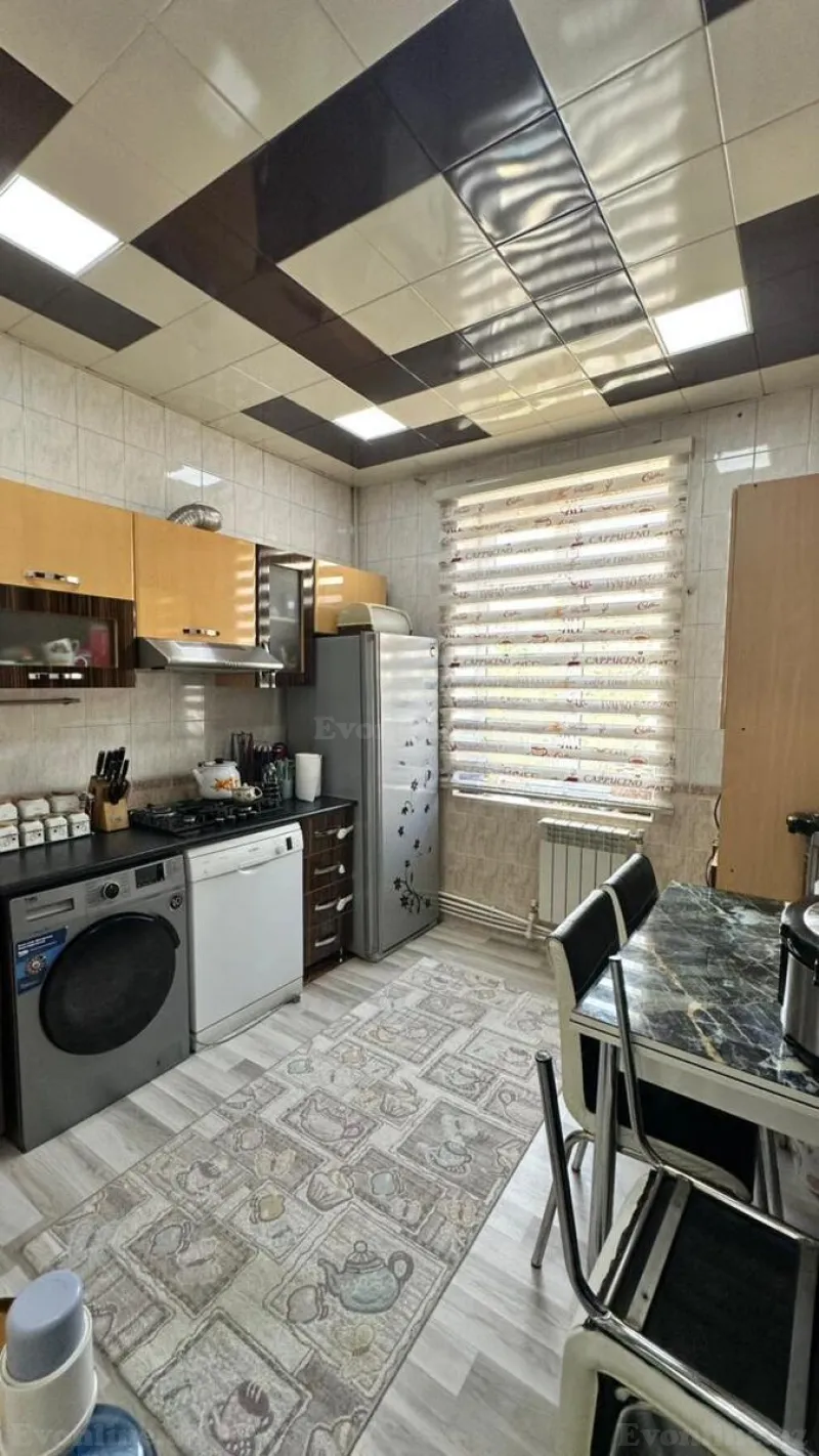 Satılır 3 otaqlı Mənzil Köhnə tikili 90 m² Qara Qarayev m. - şəkil 8