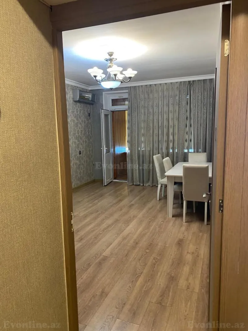 Kirayə verilir 3 otaqlı Mənzil Köhnə tikili 75 m² Səbail r. - şəkil 2