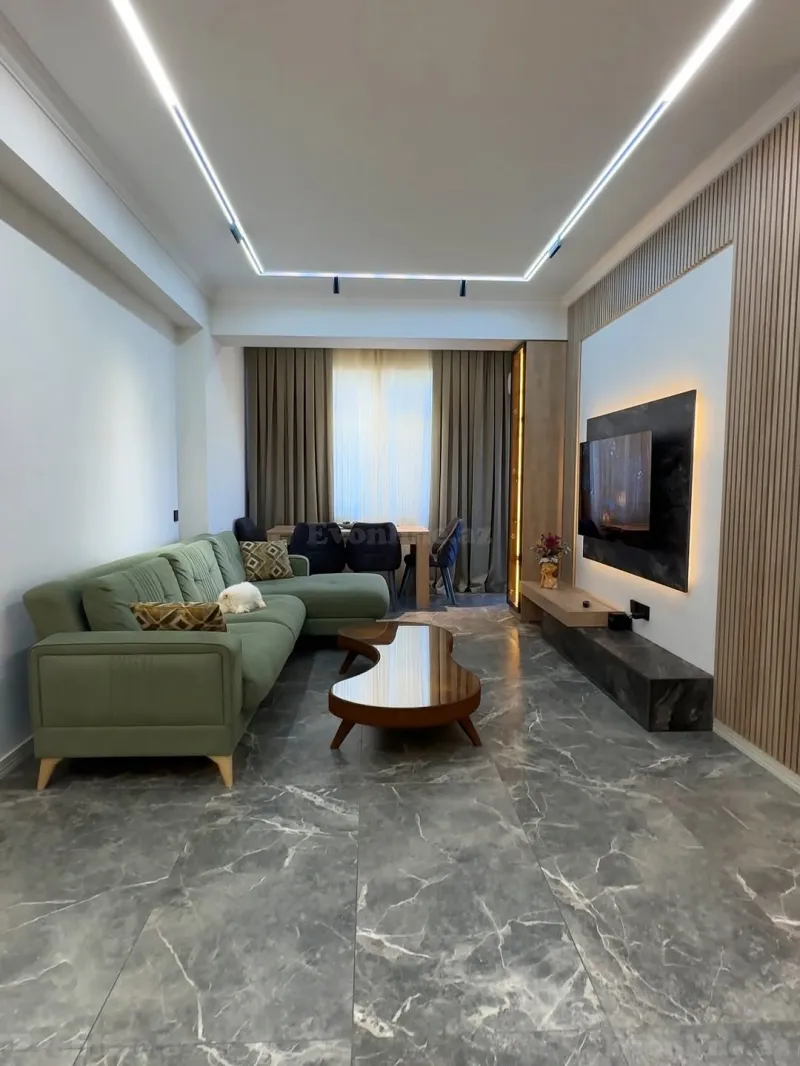 Satılır 4 otaqlı Mənzil Yeni tikili 119 m² 8 Noyabr pr. - şəkil 2
