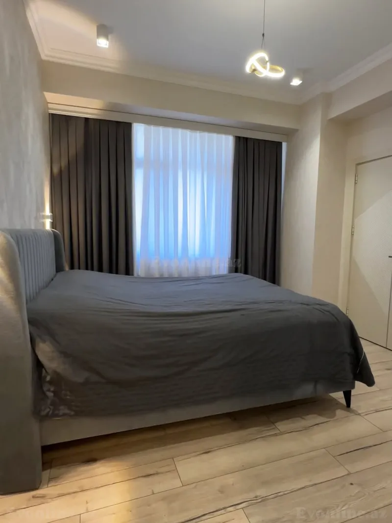 Satılır 4 otaqlı Mənzil Yeni tikili 119 m² 8 Noyabr pr. - şəkil 8