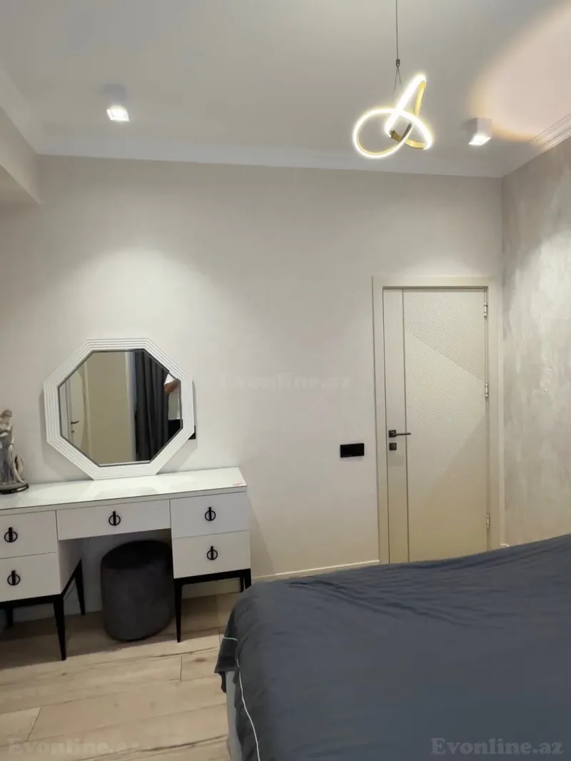 Satılır 4 otaqlı Mənzil Yeni tikili 119 m² 8 Noyabr pr. - şəkil 9