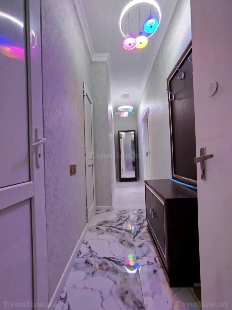 Satılır 2 otaqlı Mənzil Köhnə tikili 50 m² 8 Noyabr m. - şəkil 5