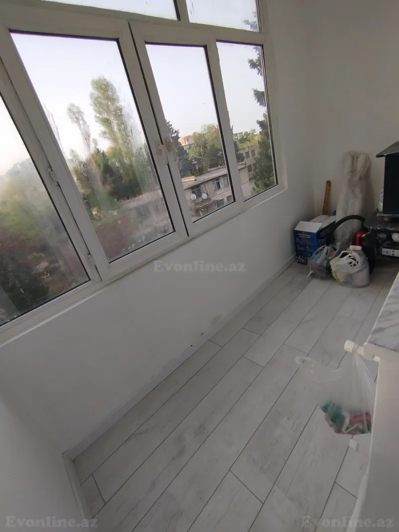 Satılır 2 otaqlı Mənzil Köhnə tikili 50 m² 8 Noyabr m. - şəkil 10