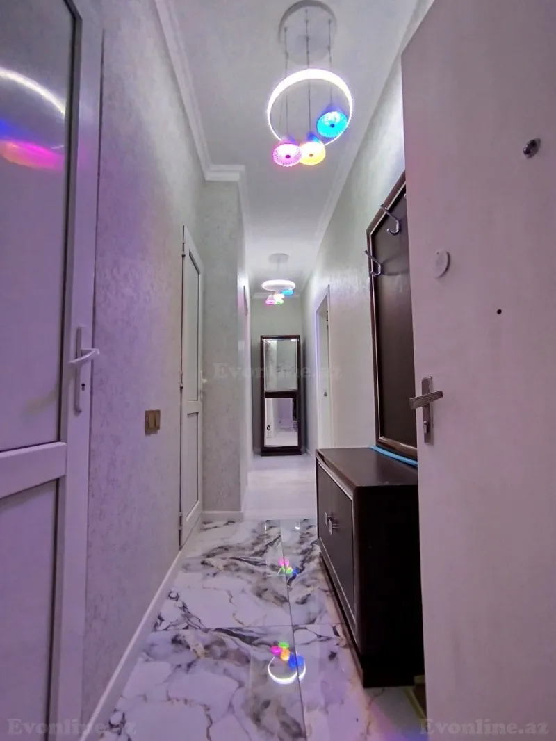 Satılır 2 otaqlı Mənzil Köhnə tikili 50 m² 8 Noyabr m. - şəkil 13