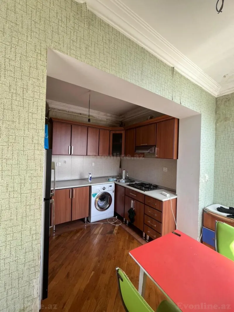 Kirayə verilir 2 otaqlı Mənzil Köhnə tikili 65 m² Nəsimi m. - şəkil 5