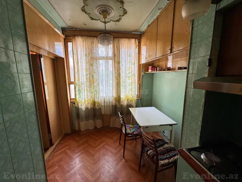 Kirayə verilir 2 otaqlı Mənzil Köhnə tikili 55 m² Nəsimi r. - şəkil 9