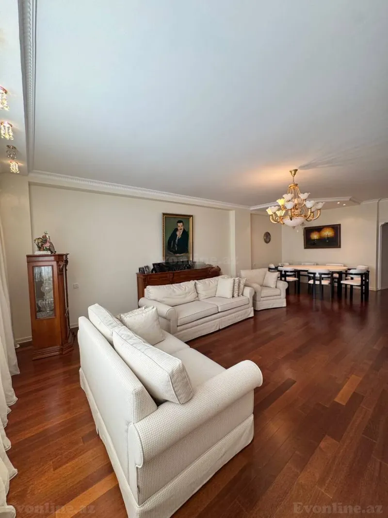 Satılır 5 otaqlı Mənzil Yeni tikili 350 m² 8 Noyabr m. - şəkil 6
