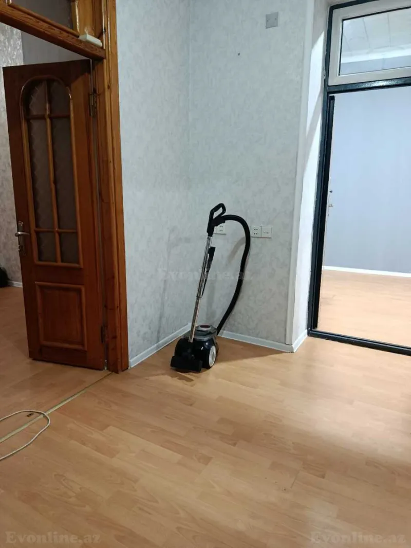 Satılır 2 otaqlı Mənzil Köhnə tikili 65 m² Sabunçu - şəkil 7