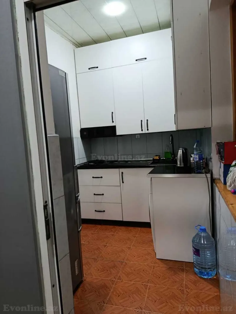 Satılır 2 otaqlı Mənzil Köhnə tikili 65 m² Sabunçu - şəkil 9