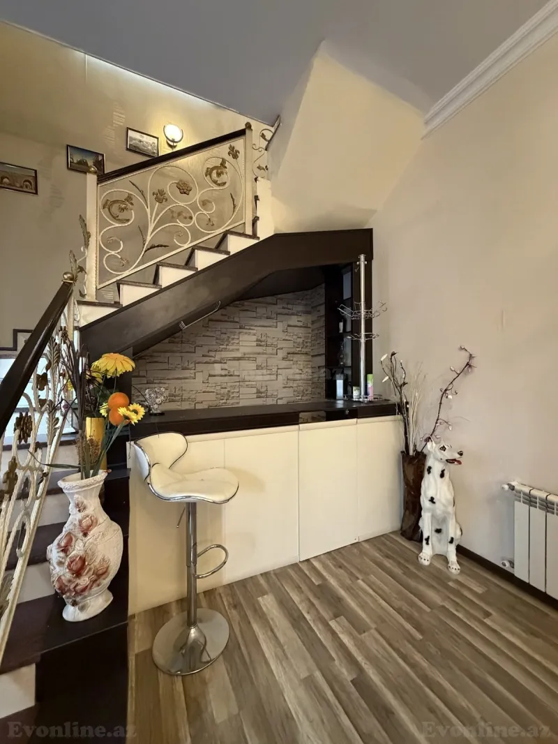 Satılır 8 otaqlı Həyət evi 320 m² Buzovna - şəkil 18