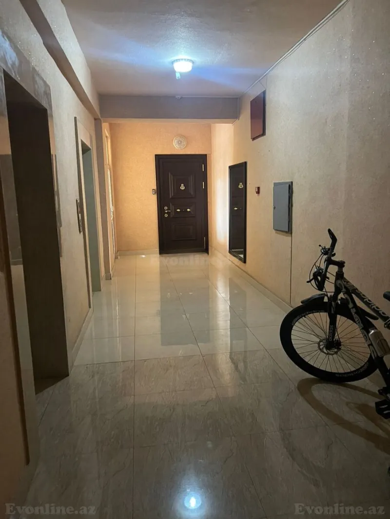 Satılır 4 otaqlı Mənzil Yeni tikili 205 m² Nəsimi r. - şəkil 6
