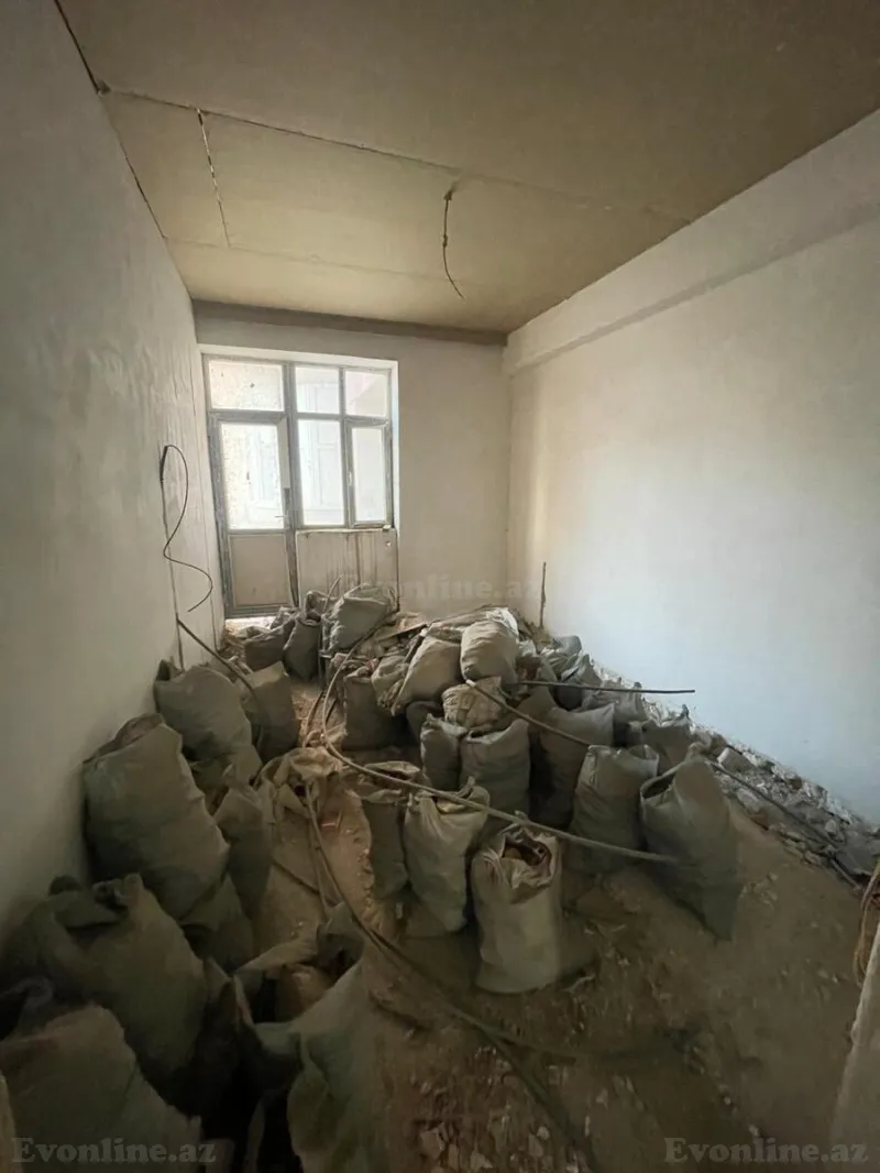Satılır 4 otaqlı Mənzil Yeni tikili 205 m² Nəsimi r. - şəkil 8