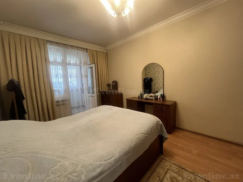 Satılır 3 otaqlı Mənzil Köhnə tikili 80 m² Həzi Aslanov m. - şəkil 3