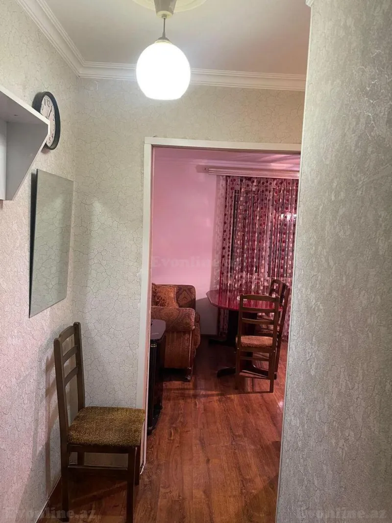 Kirayə verilir 1 otaqlı Mənzil Köhnə tikili 30 m² Elmlər Akademiyası m. - şəkil 3