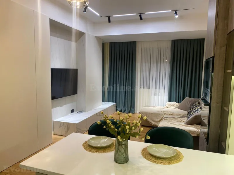 2 otaqlı Mənzil 70 m² Xətai r. Kirayə verilir