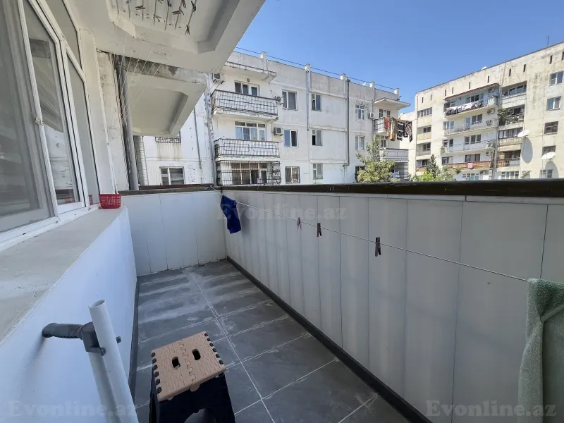 Satılır 2 otaqlı Mənzil Köhnə tikili 106 m² Xətai r. - şəkil 5