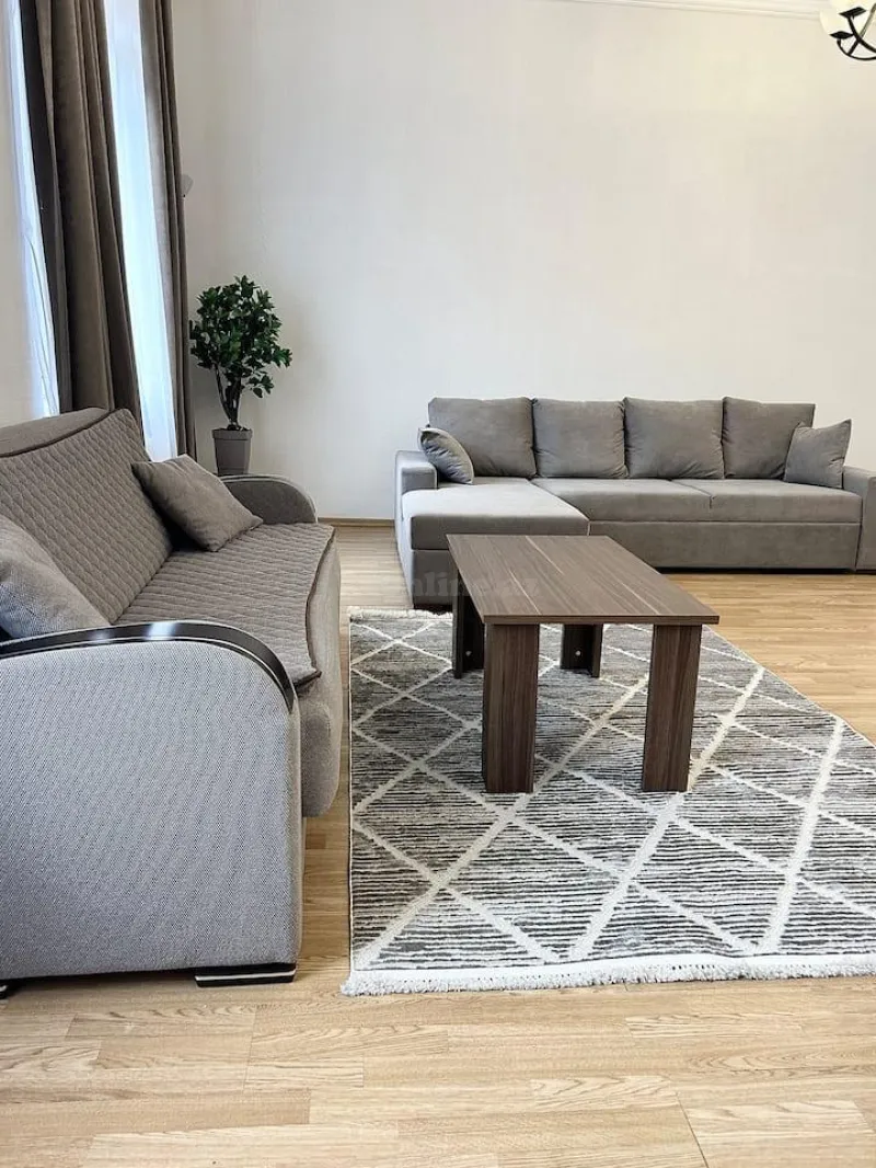 Kirayə verilir 2 otaqlı Mənzil Yeni tikili 80 m² Yasamal - şəkil 3