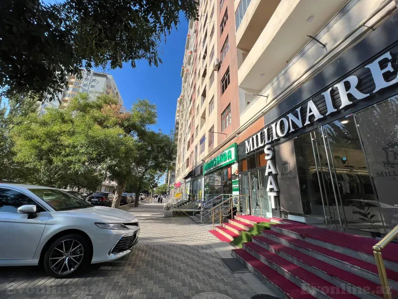 3 otaqlı Mənzil 150 m² Elmlər Akademiyası m. Satılır