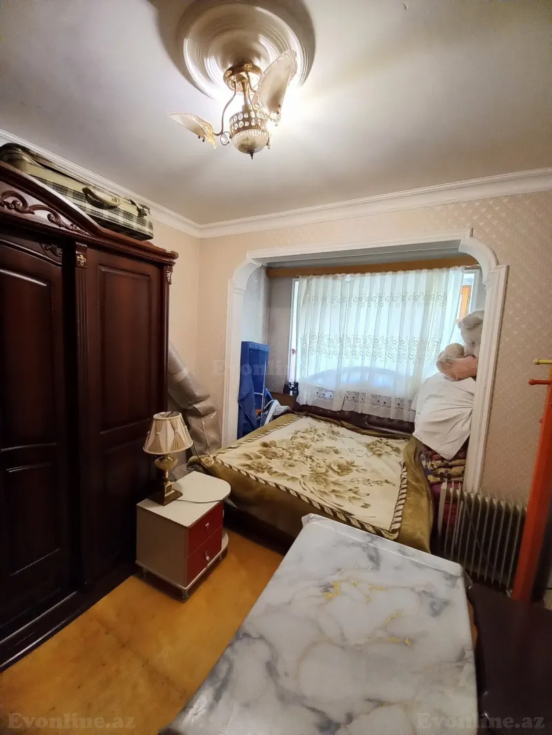 Satılır 4 otaqlı Mənzil Köhnə tikili 110 m² Xalqlar Dostluğu m. - şəkil 6