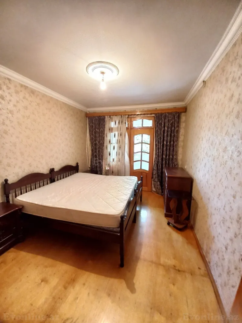 Satılır 4 otaqlı Mənzil Köhnə tikili 110 m² Xalqlar Dostluğu m. - şəkil 10