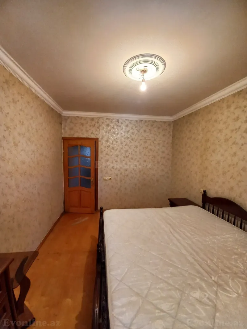 Satılır 4 otaqlı Mənzil Köhnə tikili 110 m² Xalqlar Dostluğu m. - şəkil 11