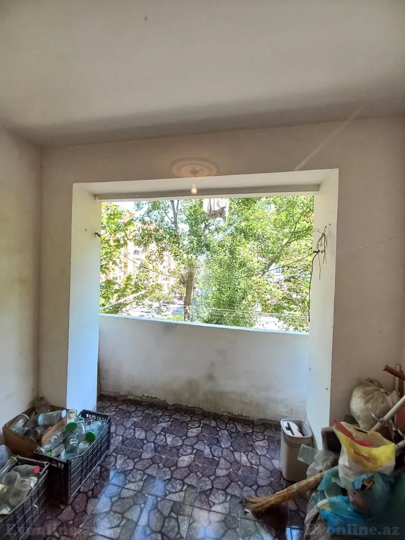 Satılır 4 otaqlı Mənzil Köhnə tikili 110 m² Xalqlar Dostluğu m. - şəkil 12