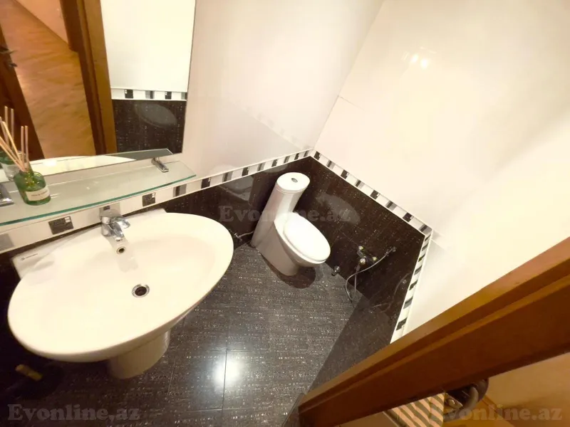 Satılır 3 otaqlı Mənzil Yeni tikili 162 m² Xətai r. - şəkil 11
