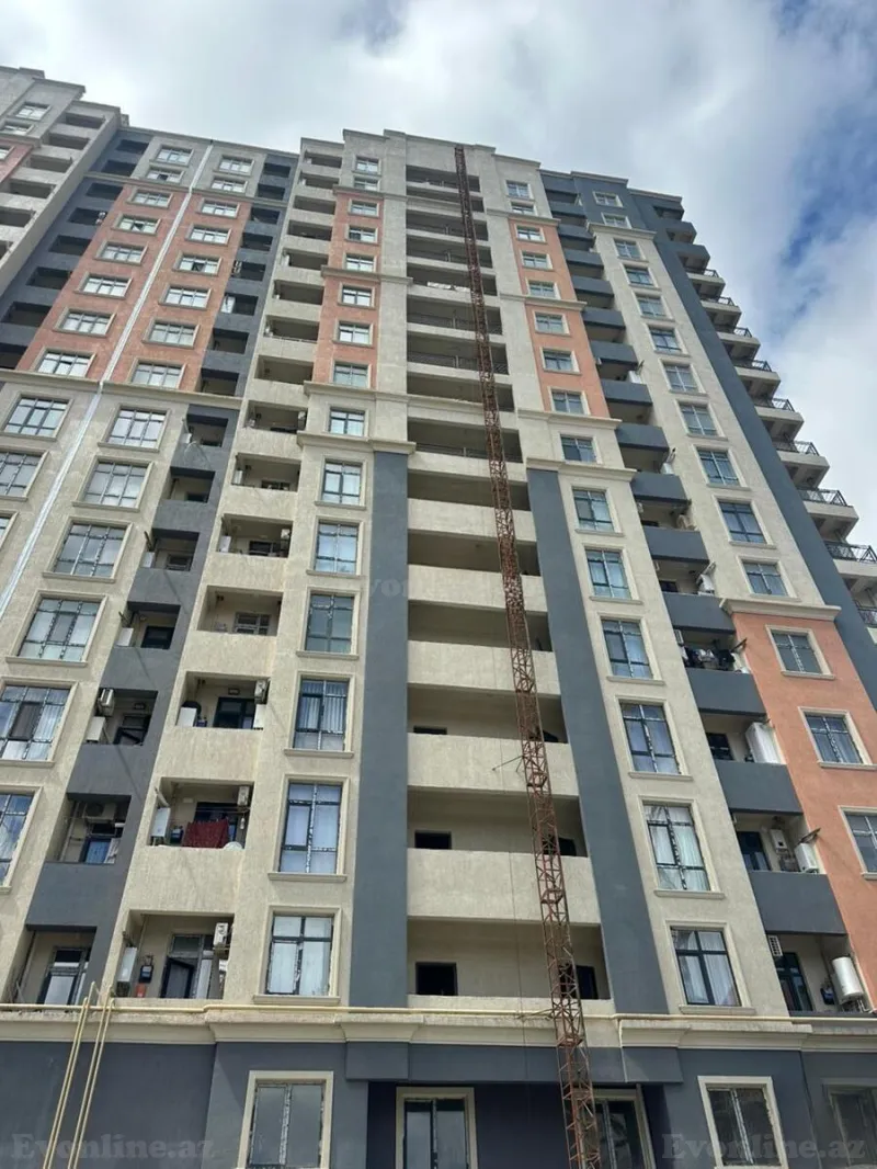 Satılır 2 otaqlı Mənzil Yeni tikili 52 m² Qara Qarayev m. - şəkil 2