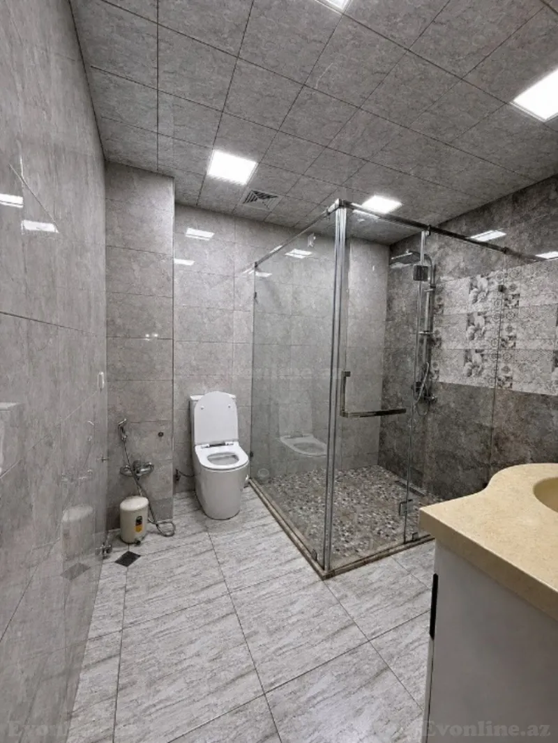 Kirayə verilir Ofis 175 m² 28 May m. - şəkil 9